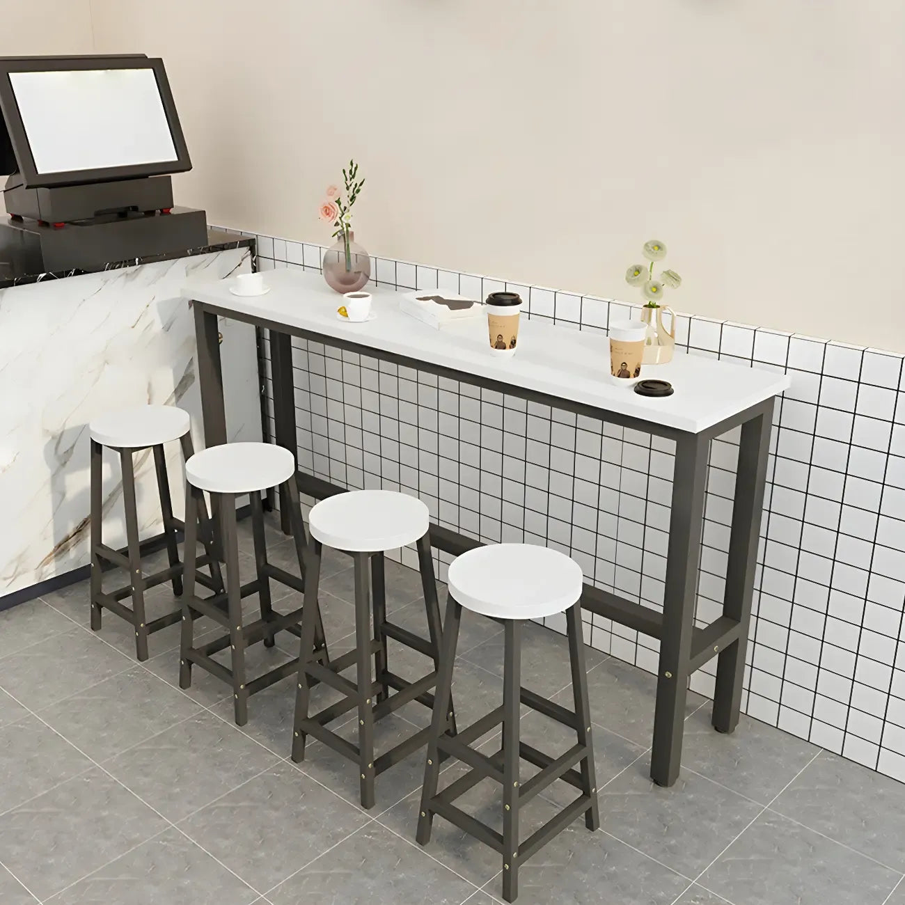 Tables de bar rectangulaires en bois naturel et métal à tréteaux