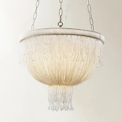 Lustre luxueux et élégant en perles de verre transparent